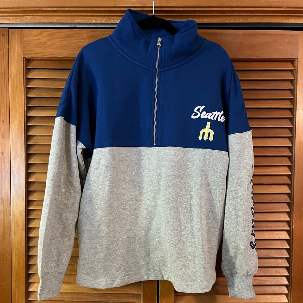 Seattle Mariner’s Men’s Half-Zip Embroidered Pullover
